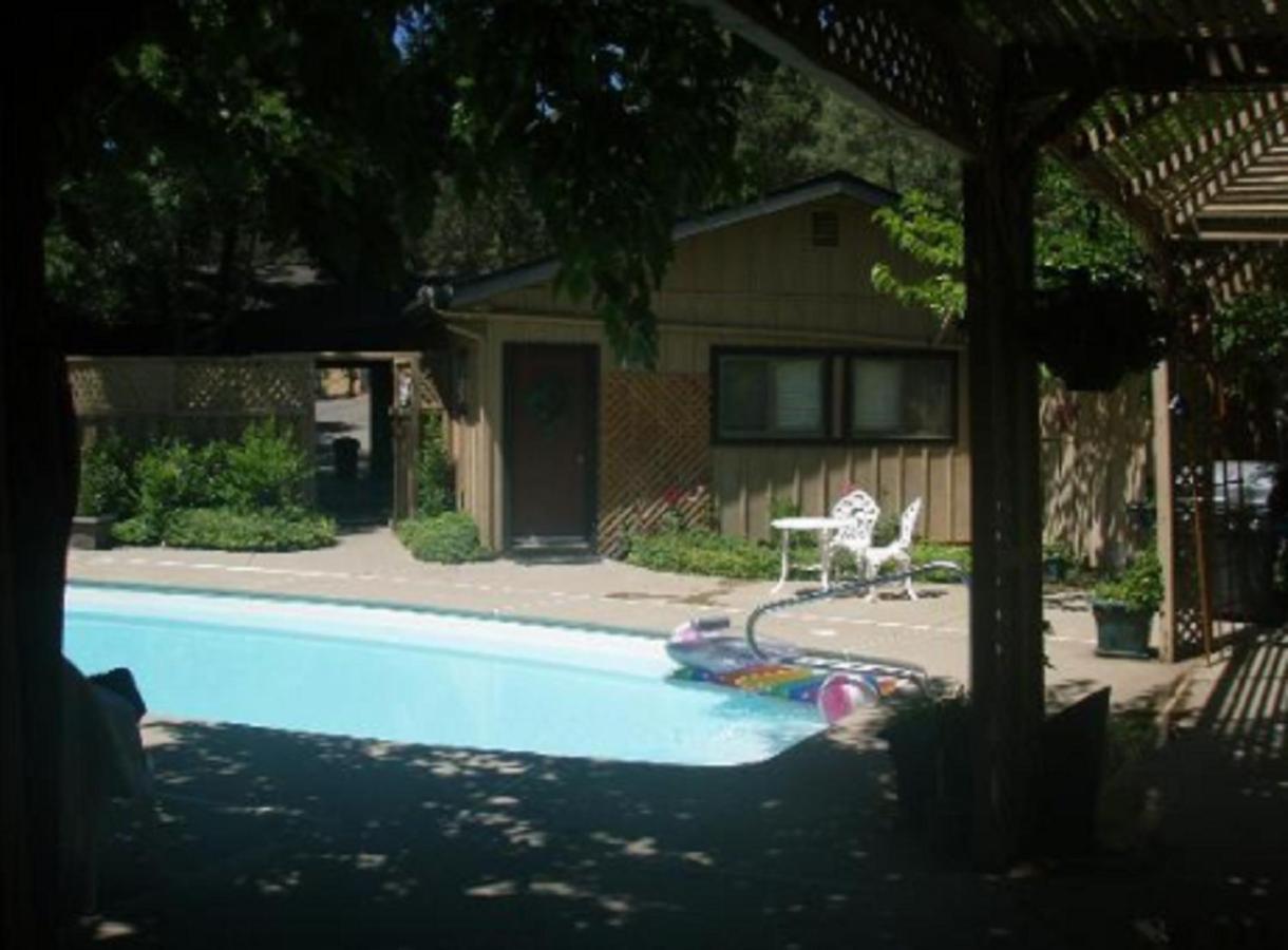 Yosemite Bed And Breakfast Mariposa Exterior foto